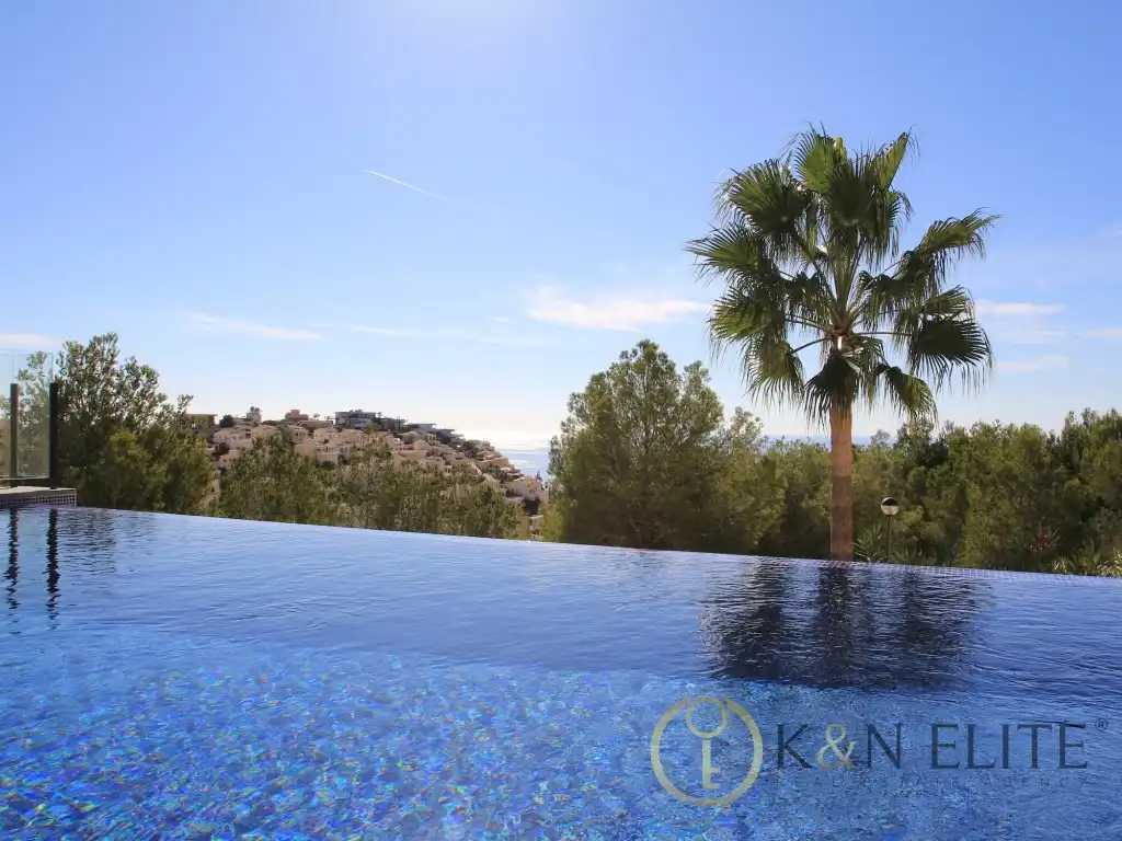 Maison avec piscine à vendre à Urbanización Cumbre del Sol, imagen 9