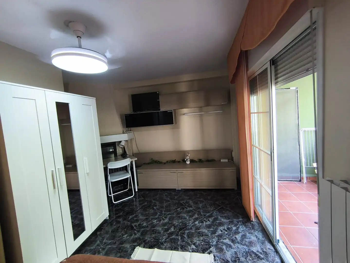 Habitación de Piso para compartir en Parque de la Coruña - Las Suertes