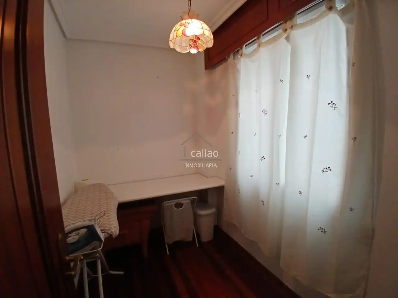 Bedroom of Flat for rent in Ferrol  with Heating, Parquet flooring and Furnished