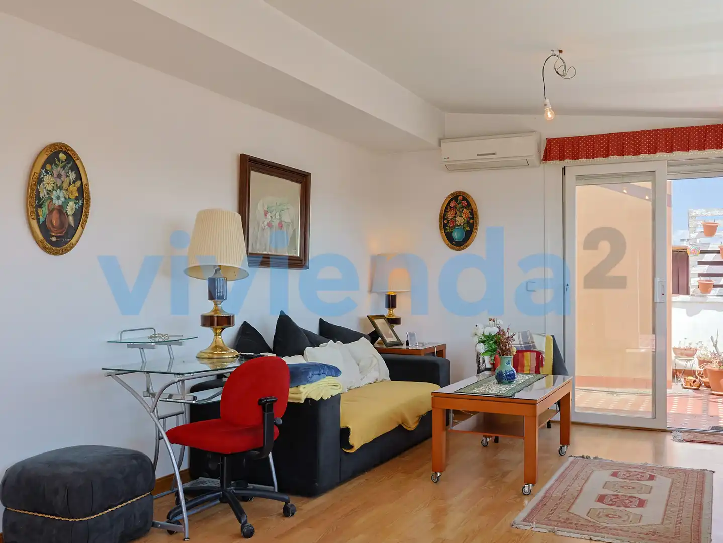 Wohnzimmer von Dachboden zum Verkauf in Madrid mit Klimaanlage, Heizung und Terrasse
