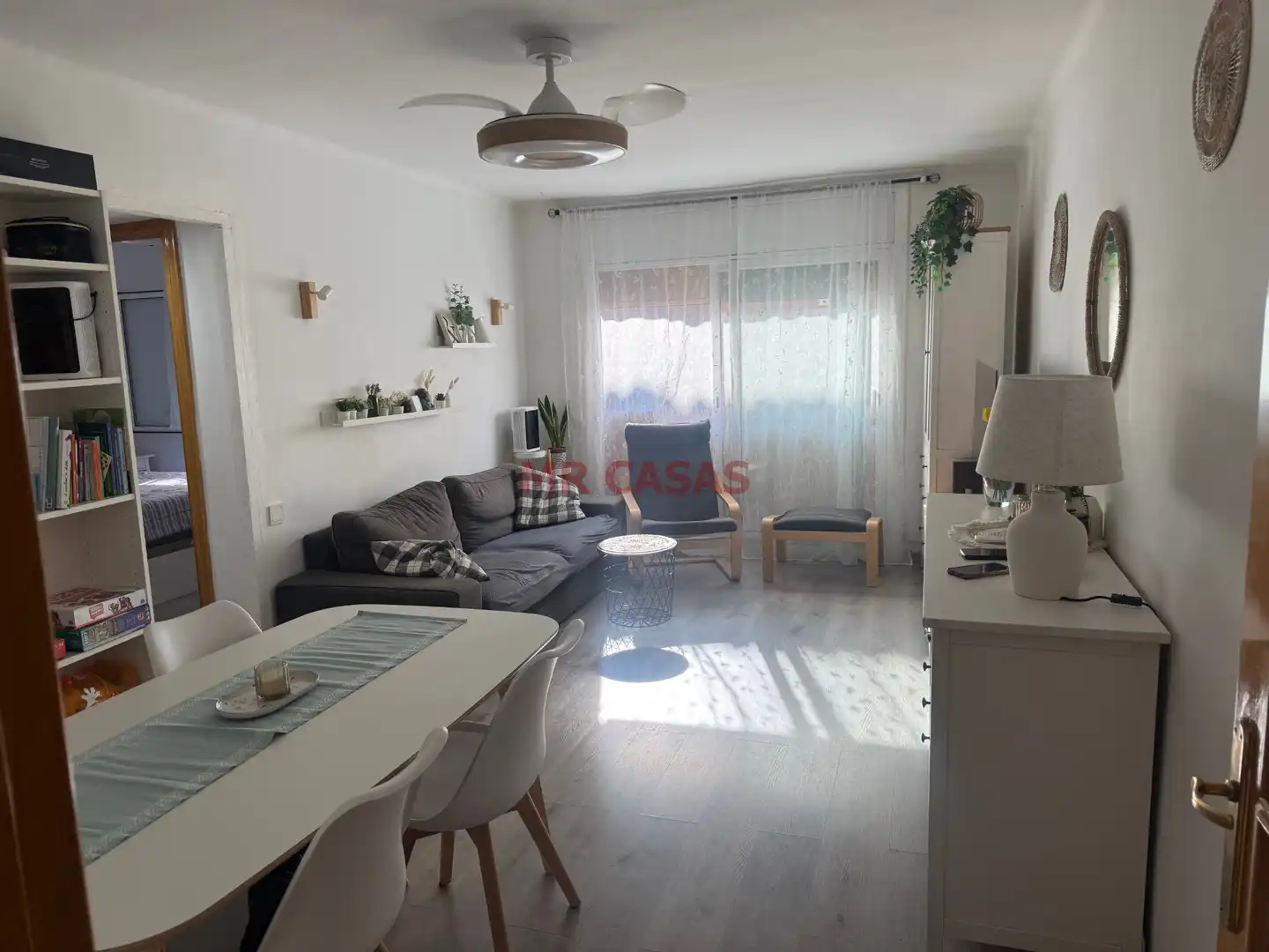 Sala d'estar de Pis en venda en Rubí amb Calefacció i Parquet