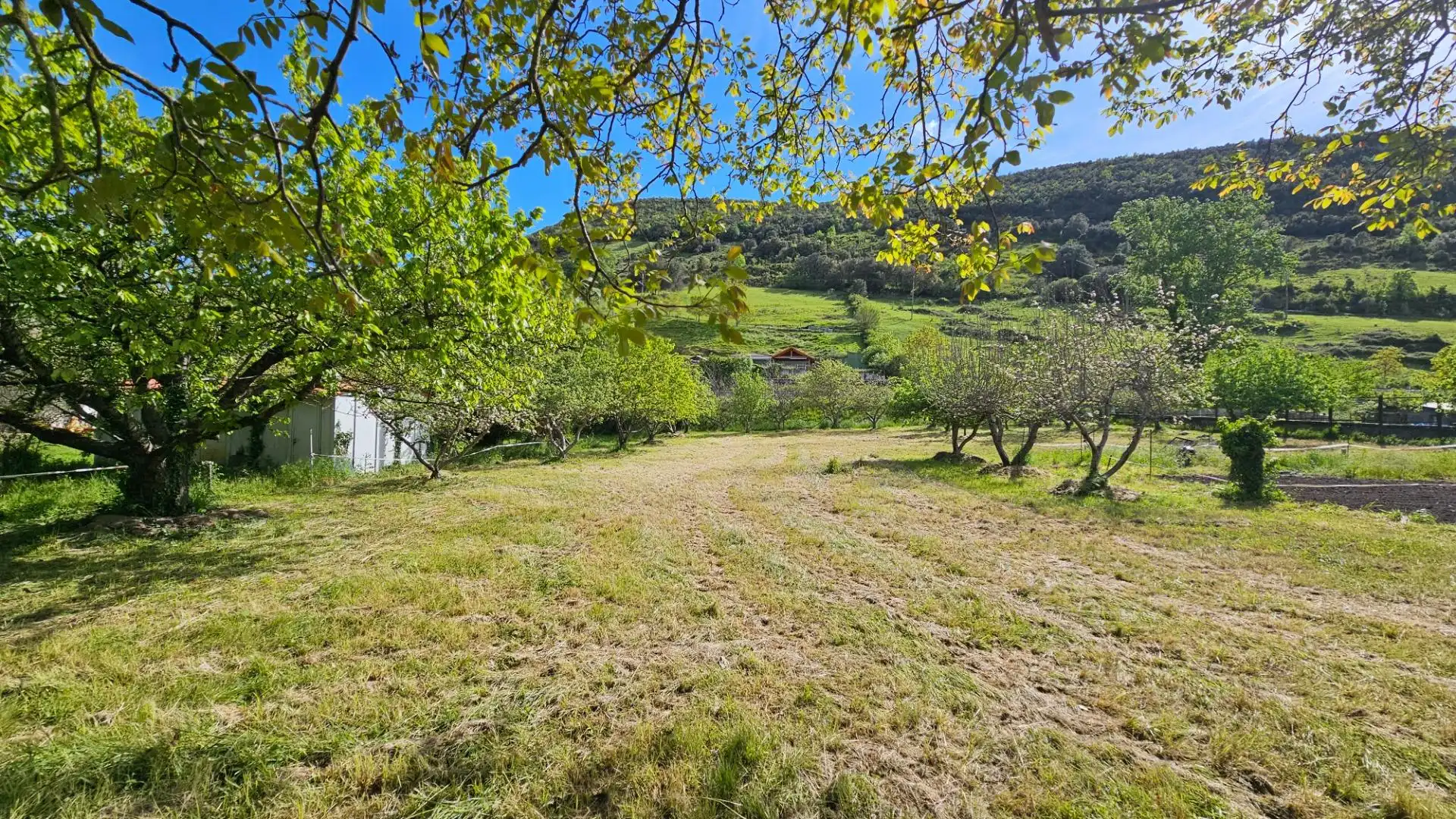 Residential zum Verkauf in Valle de Mena