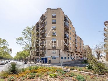 Piso con ascensor en venta en dels Països Catalans