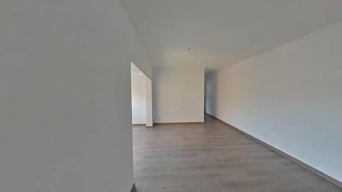 Sala de estar de Piso en venta en Sevilla con Parquet