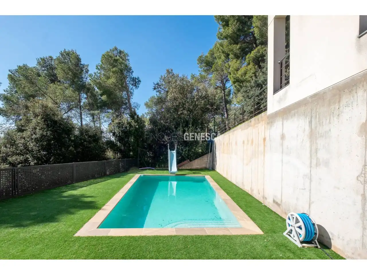 Piscina de Casa o chalet en venta en Matadepera con Aire acondicionado, Calefacción y Jardín privado