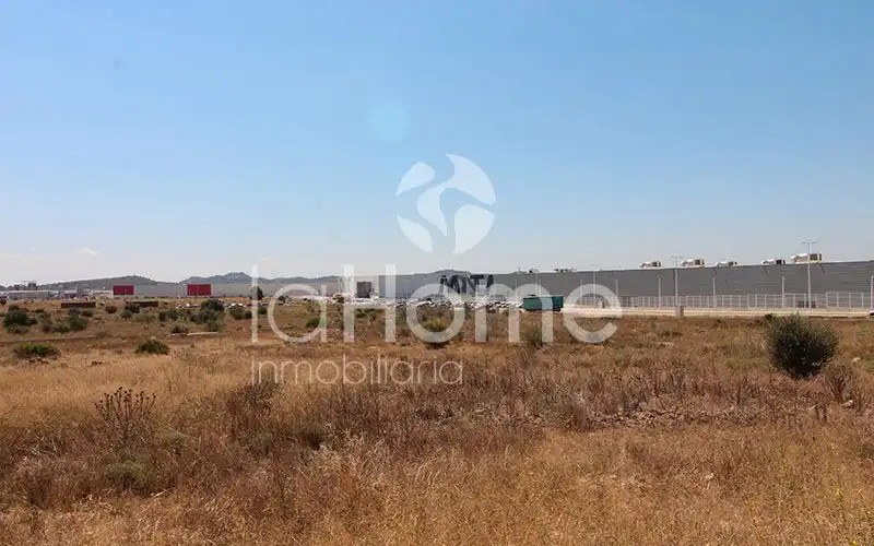 Terreny industrial en venda en Llíria