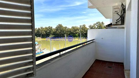 Foto 3 de Piso en venta en Alcalde Angel Oliveros, Gelves, Sevilla