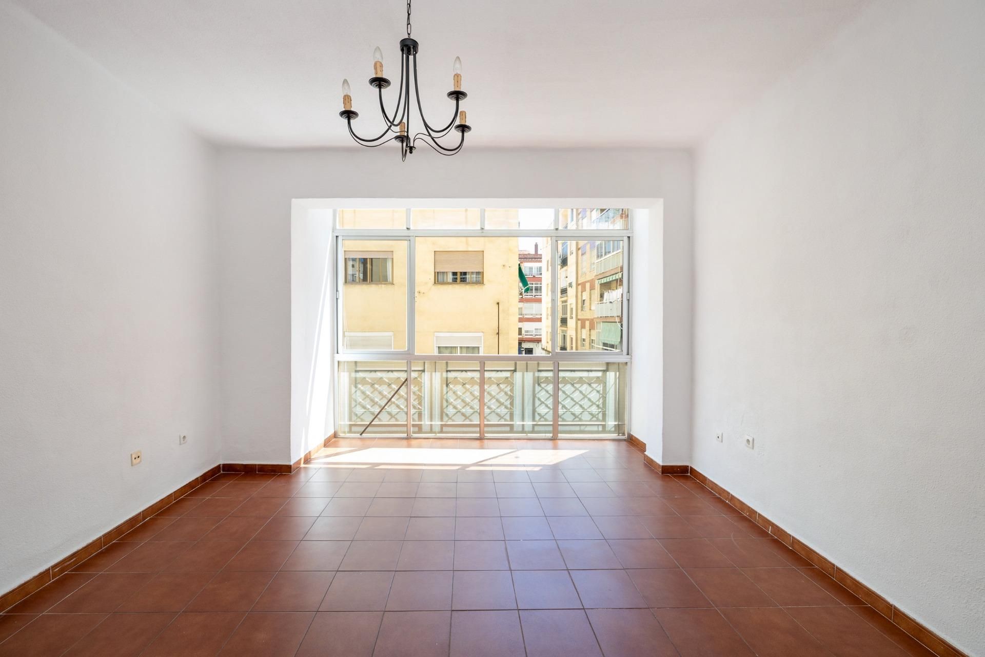 Flat for sale in Avenida RODRIGUEZ ACOSTA, Motril  ciudad, Motril