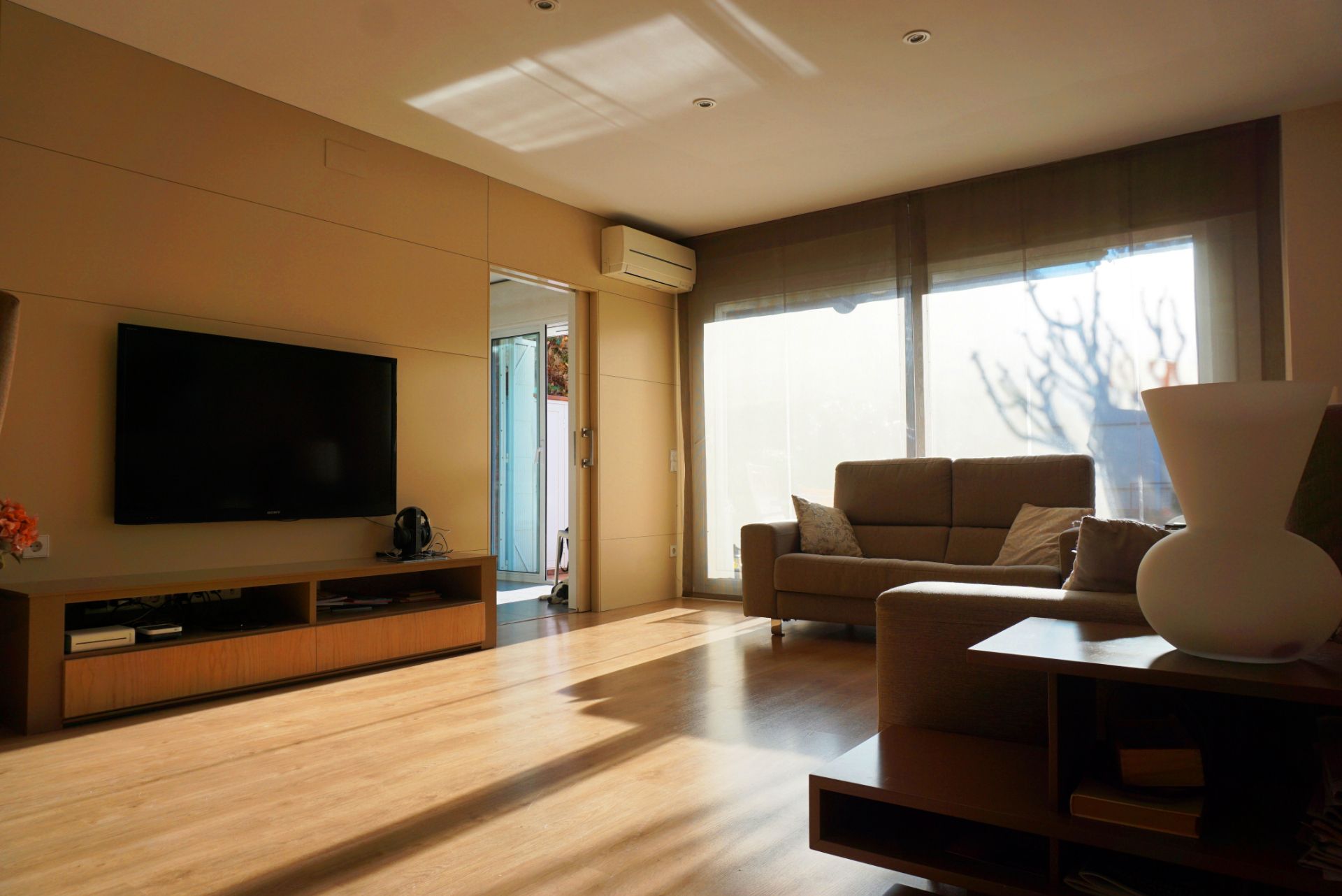 Sala de estar de Casa o chalet en venta en Sabadell con Aire acondicionado, Calefacción y Jardín privado