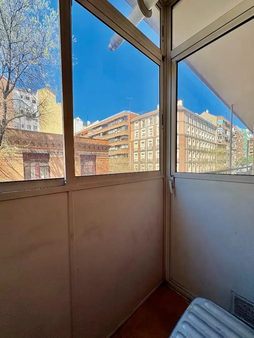 Schlafzimmer von Wohnung zum Verkauf in Madrid mit Klimaanlage, Heizung und Parkett