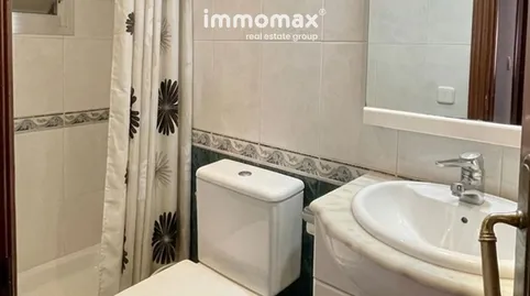 Photo 5 of Flat for rent in La Font d'en Fargues, Barcelona Capital