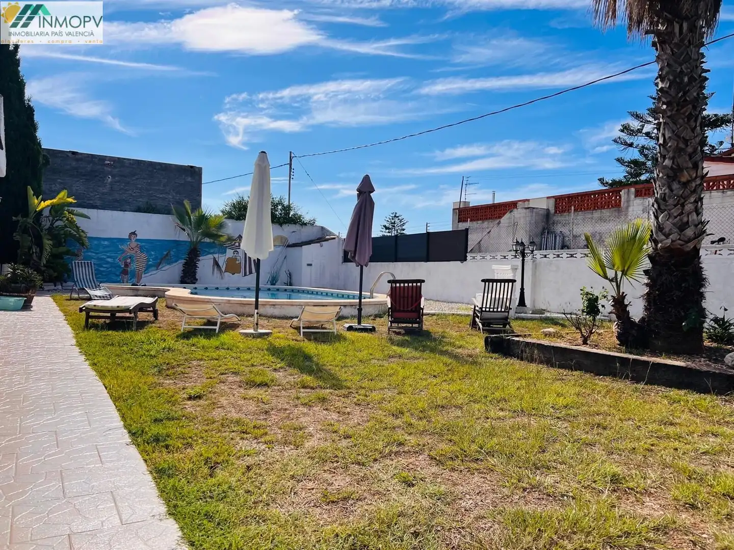 Swimming pool of Houses for sale in Vinaròs  with Air Conditioner, Heating and Private garden