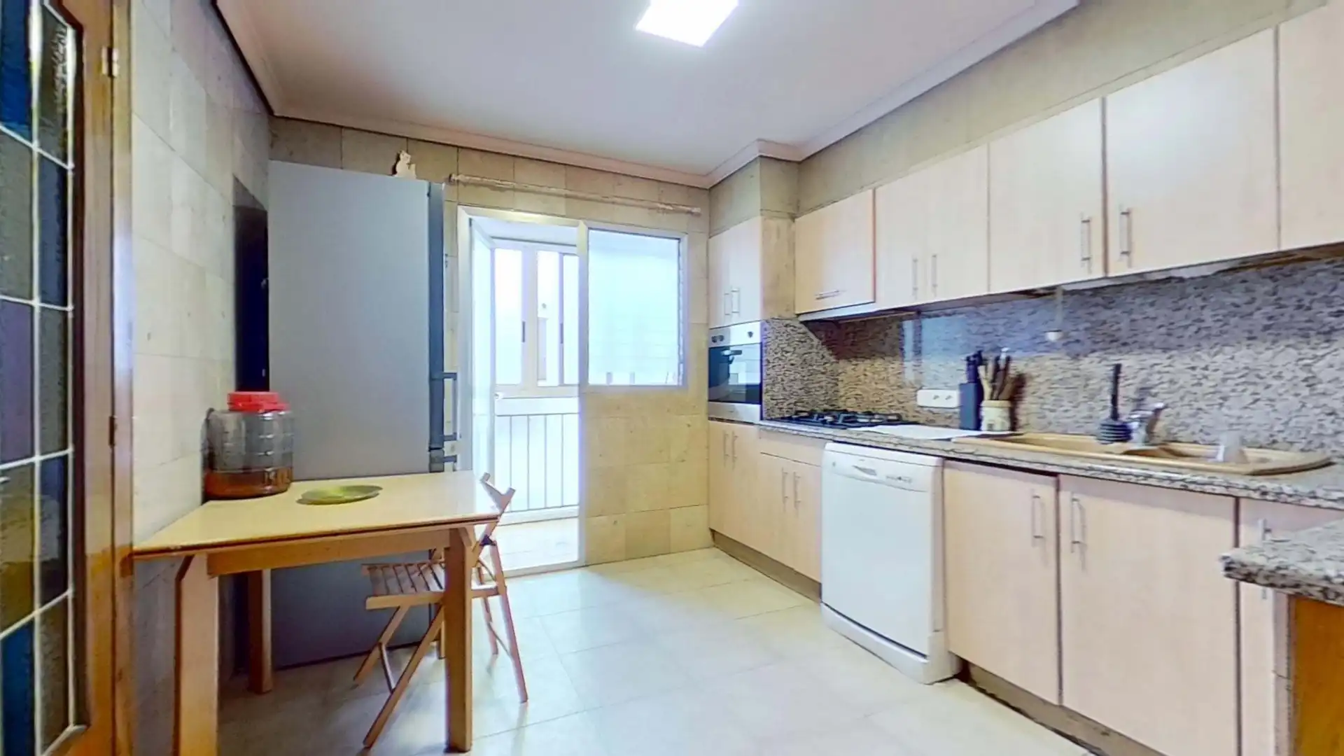 Küche von Wohnung zum Verkauf in Ulldecona mit Klimaanlage und Terrasse