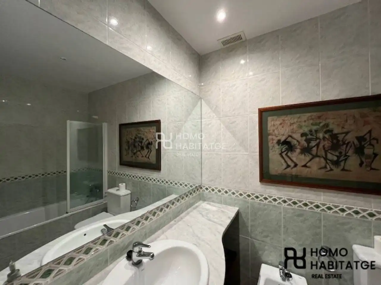 Baño de Casa o chalet en venta en Castell d'Aro, Platja d'Aro i s'Agaró con Aire acondicionado, Calefacción y Parquet