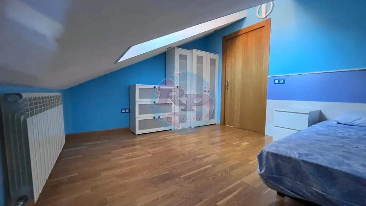 Schlafzimmer von Wohnung zum Verkauf in Astorga mit Klimaanlage, Heizung und Parkett