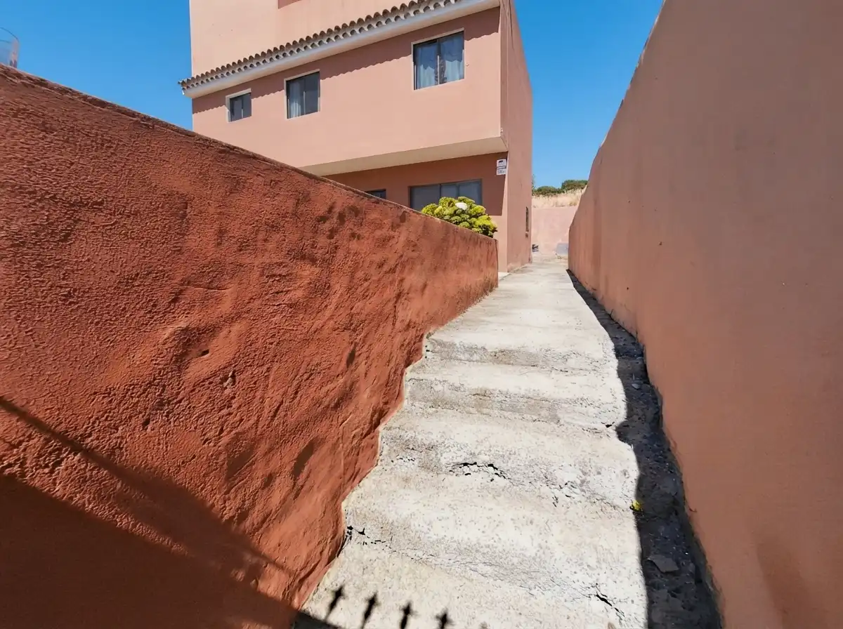 Vista exterior de Casa o xalet en venda en Santa Brígida amb Jardí privat, Terrassa i Traster
