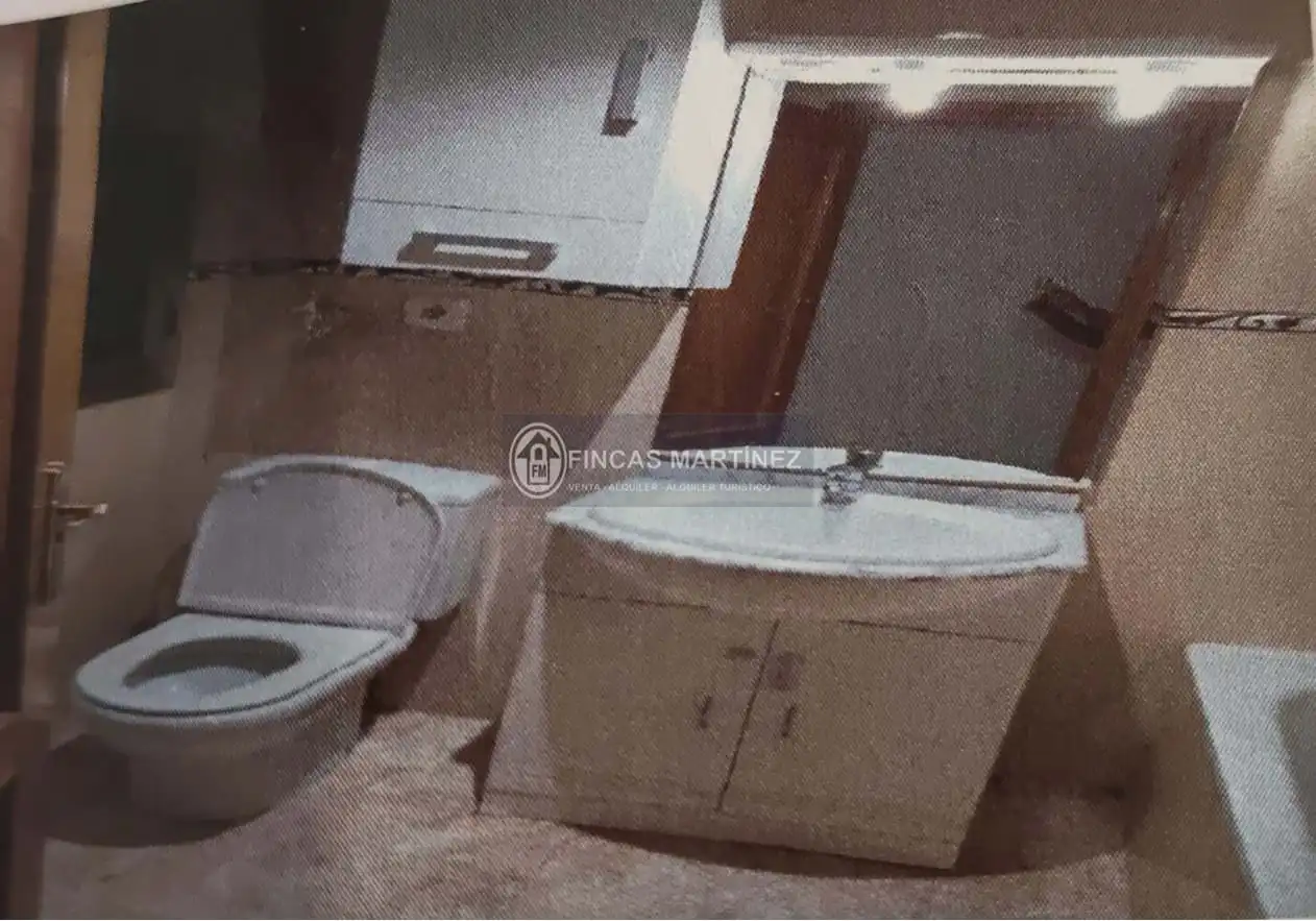 Badezimmer von Wohnung zum Verkauf in Cambrils mit Klimaanlage, Terrasse und Balkon