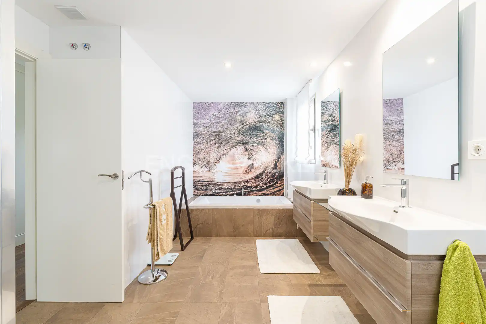 Bathroom of Houses for sale in Boadilla del Monte  with Air Conditioner, Heating and Private garden
