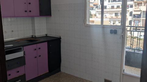 Foto 2 de Piso en venta en Avenida de Andalucía, 8, Albuñol, Granada