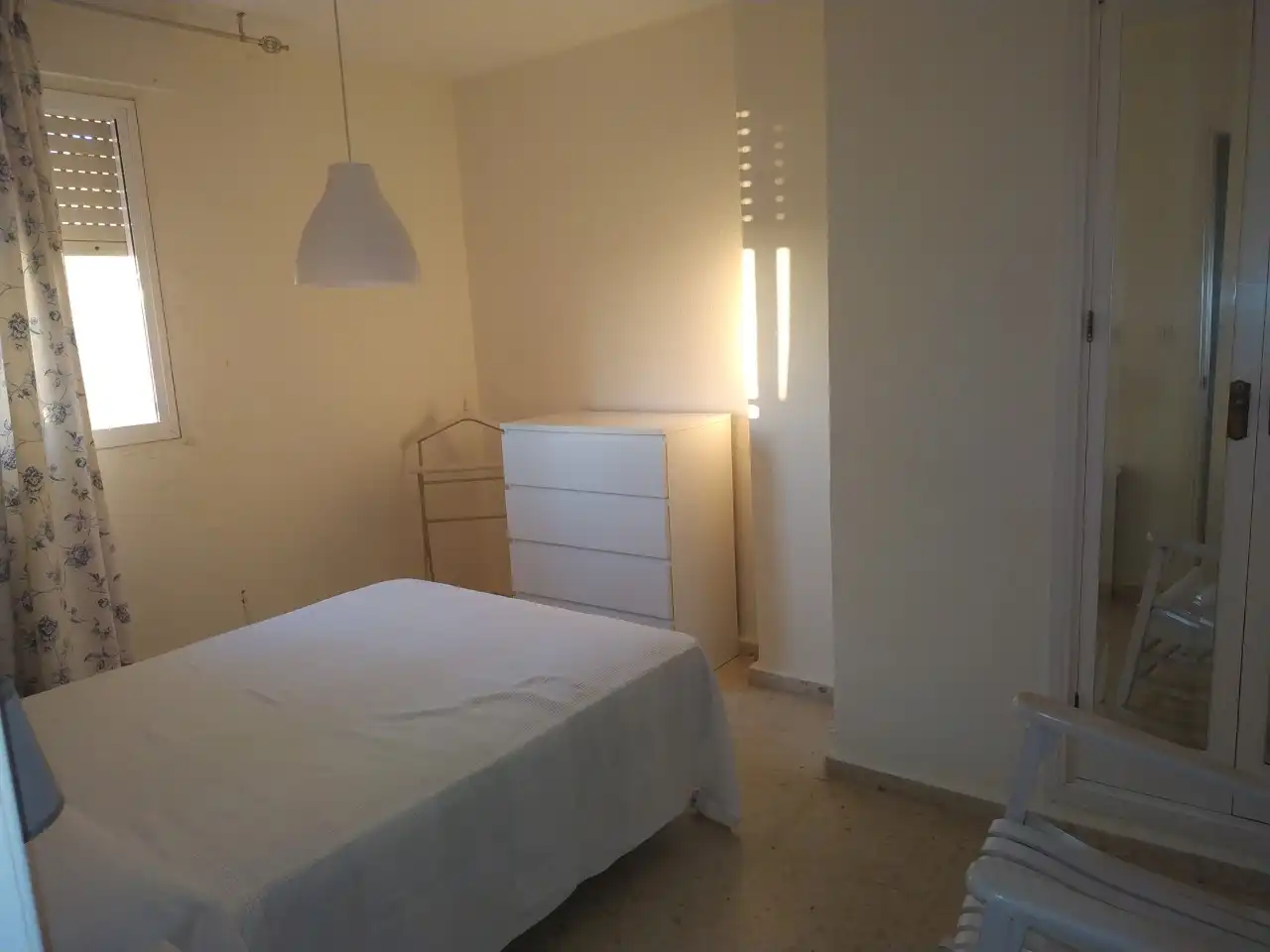 Dachboden zur Miete in Calle del Correo, Centro - Calzada - Cabo Noval