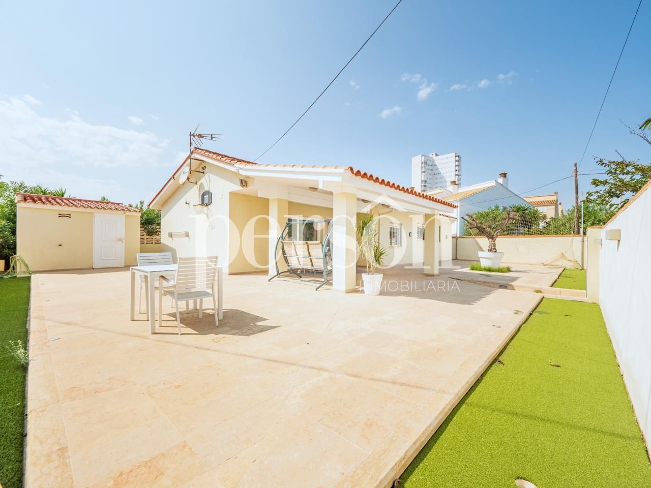 Terrace of House or chalet for sale in  Valencia Capital  with Air Conditioner, Private garden and Terrace