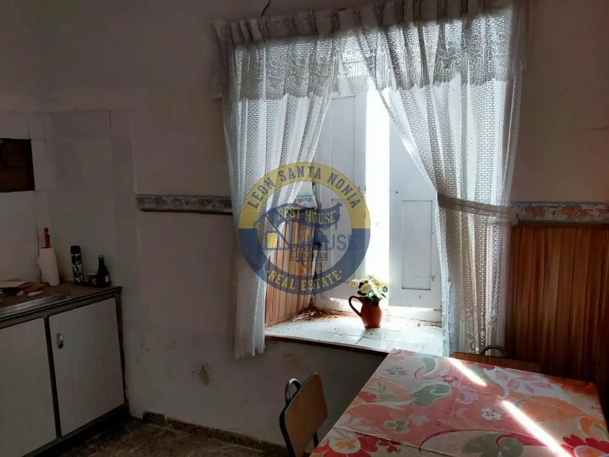 Kitchen of Country homes for sale in Mansilla de las Mulas  with Private garden and Balcony