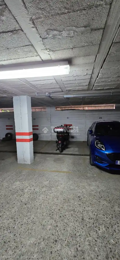 Parking of Flat for sale in Sevilla