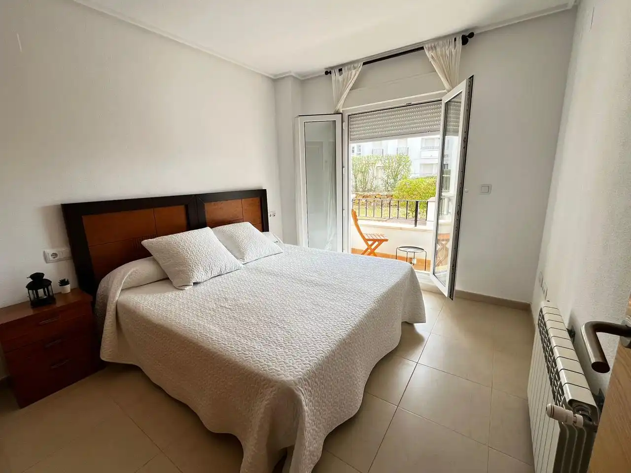 Habitación de Planta baja en venta en Murcia con Aire acondicionado, Calefacción y Jardín privado