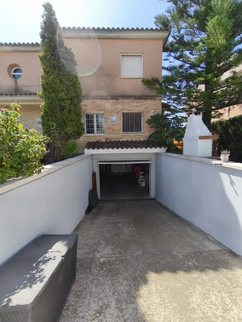Parking of Houses for sale in Cambrils  with Air Conditioner, Heating and Private garden