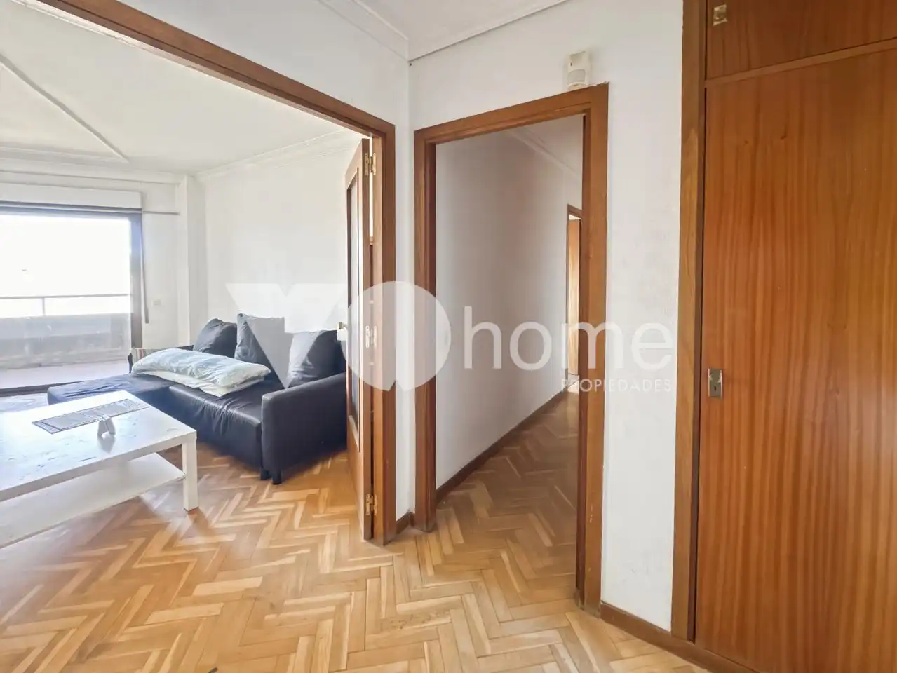 Sala de estar de Piso en venta en Madrid con Calefacción, Parquet y Terraza