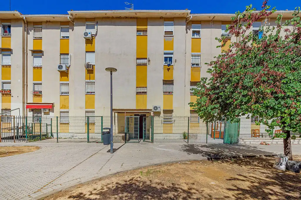 Exterior view of Flat for sale in Sevilla