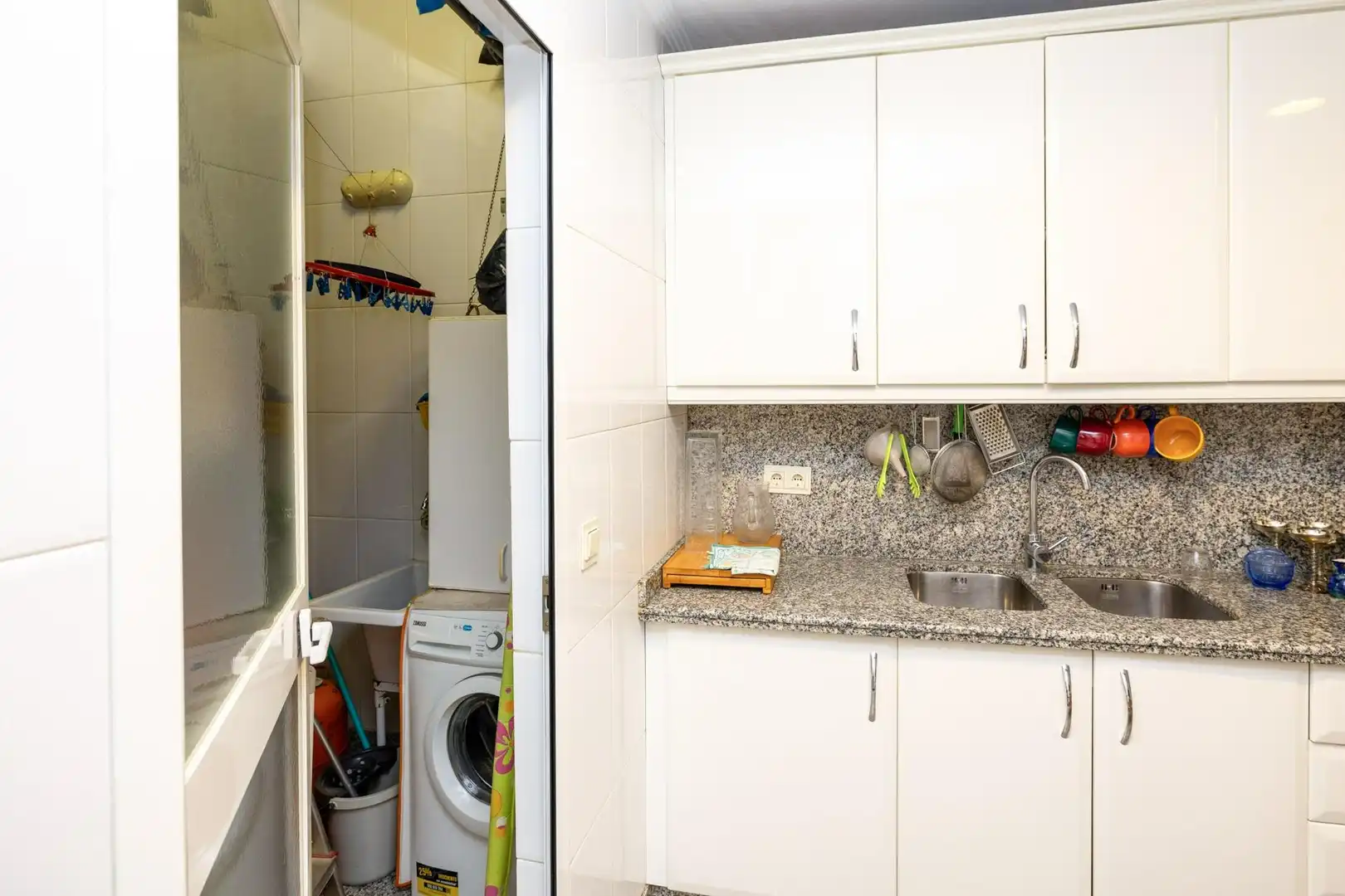 Flat with terrace for sale in Plaza del Carmen 1, imagen 14