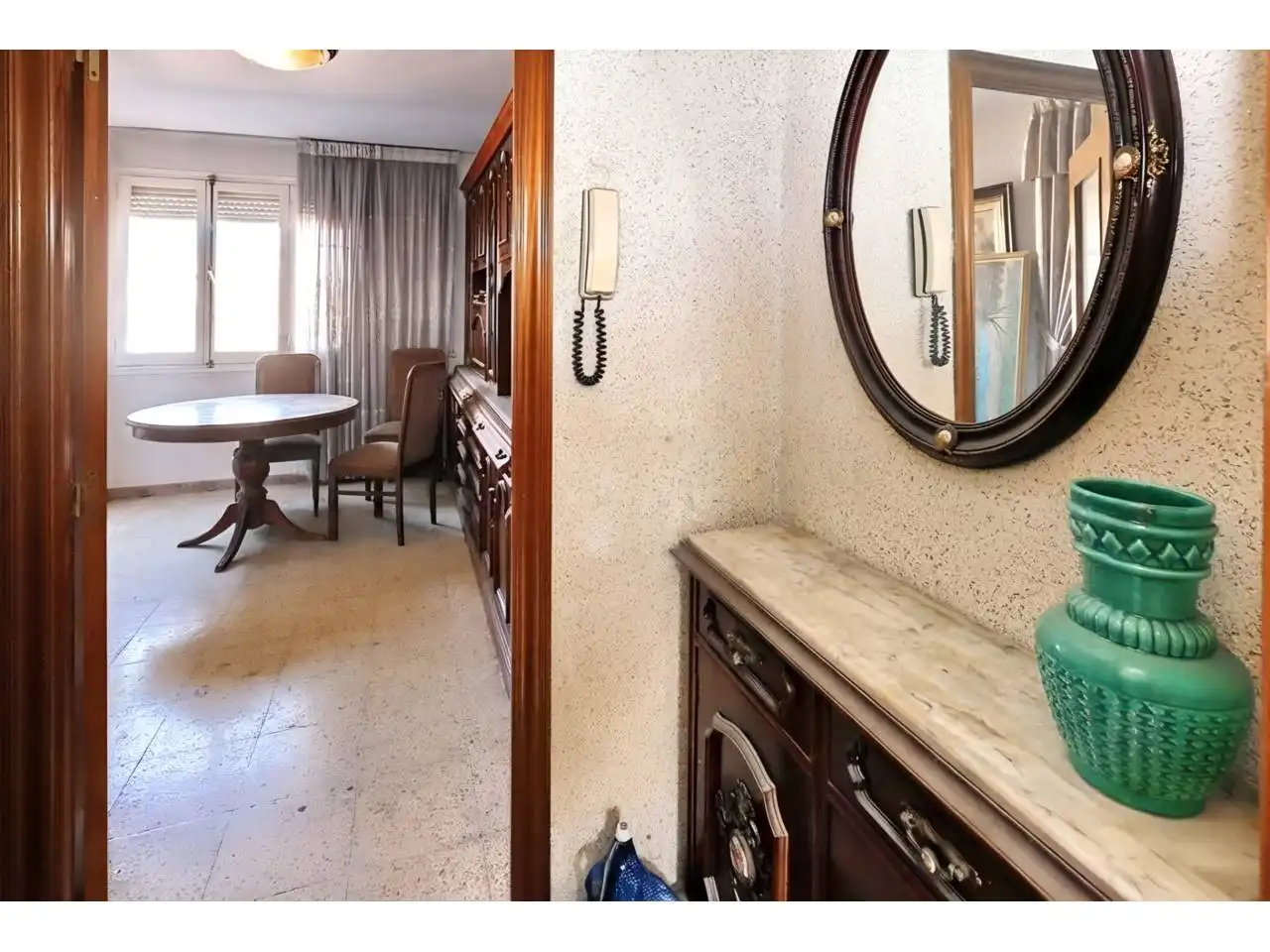 Dining room of Flat for sale in Barcelona