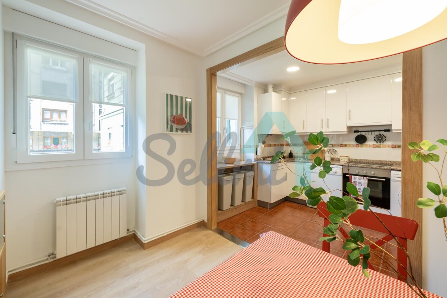 Kitchen of Planta baja to share in Oviedo   with Heating and Furnished
