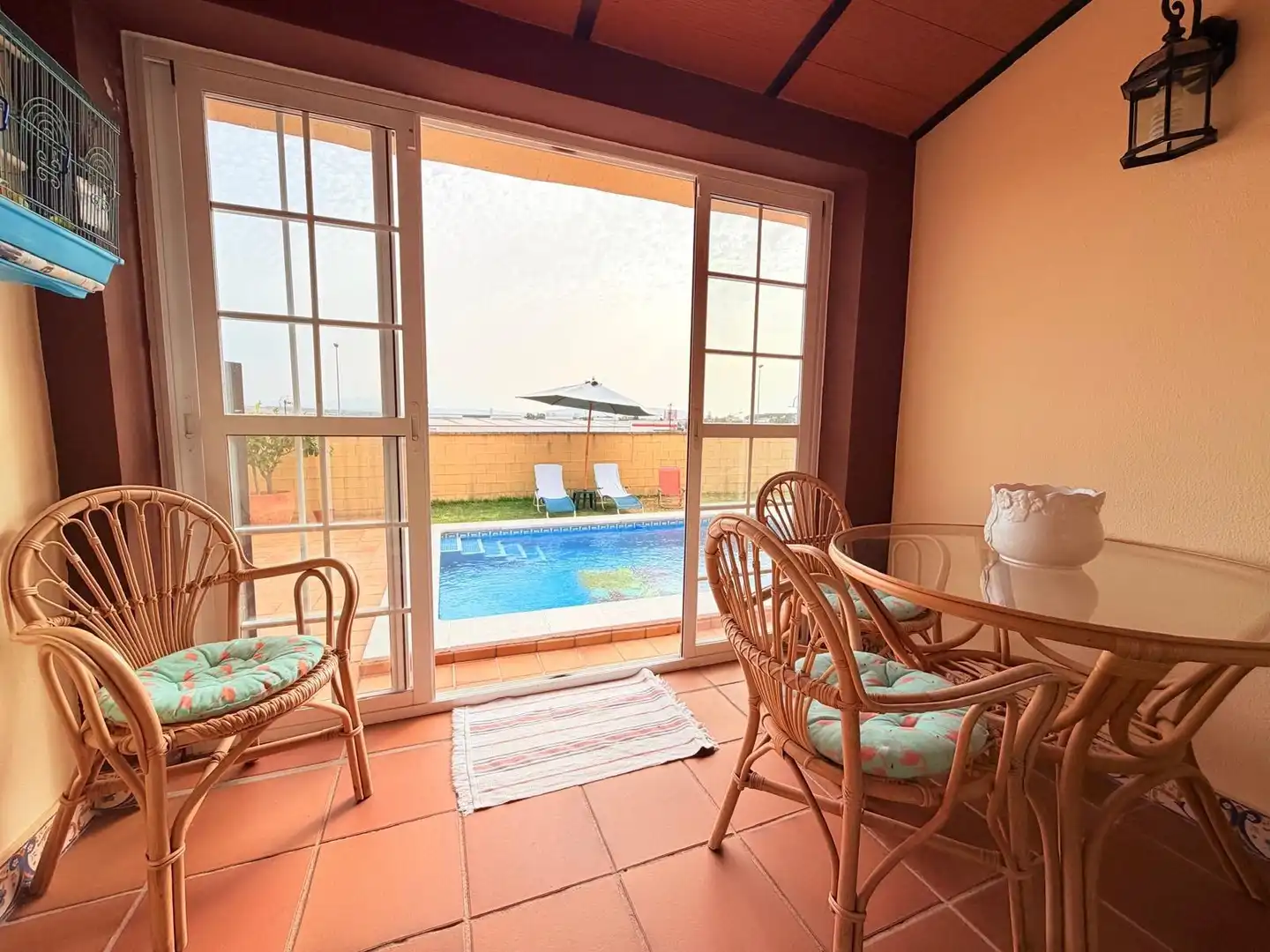 Terrassa de Casa o xalet en venda en Algeciras amb Piscina