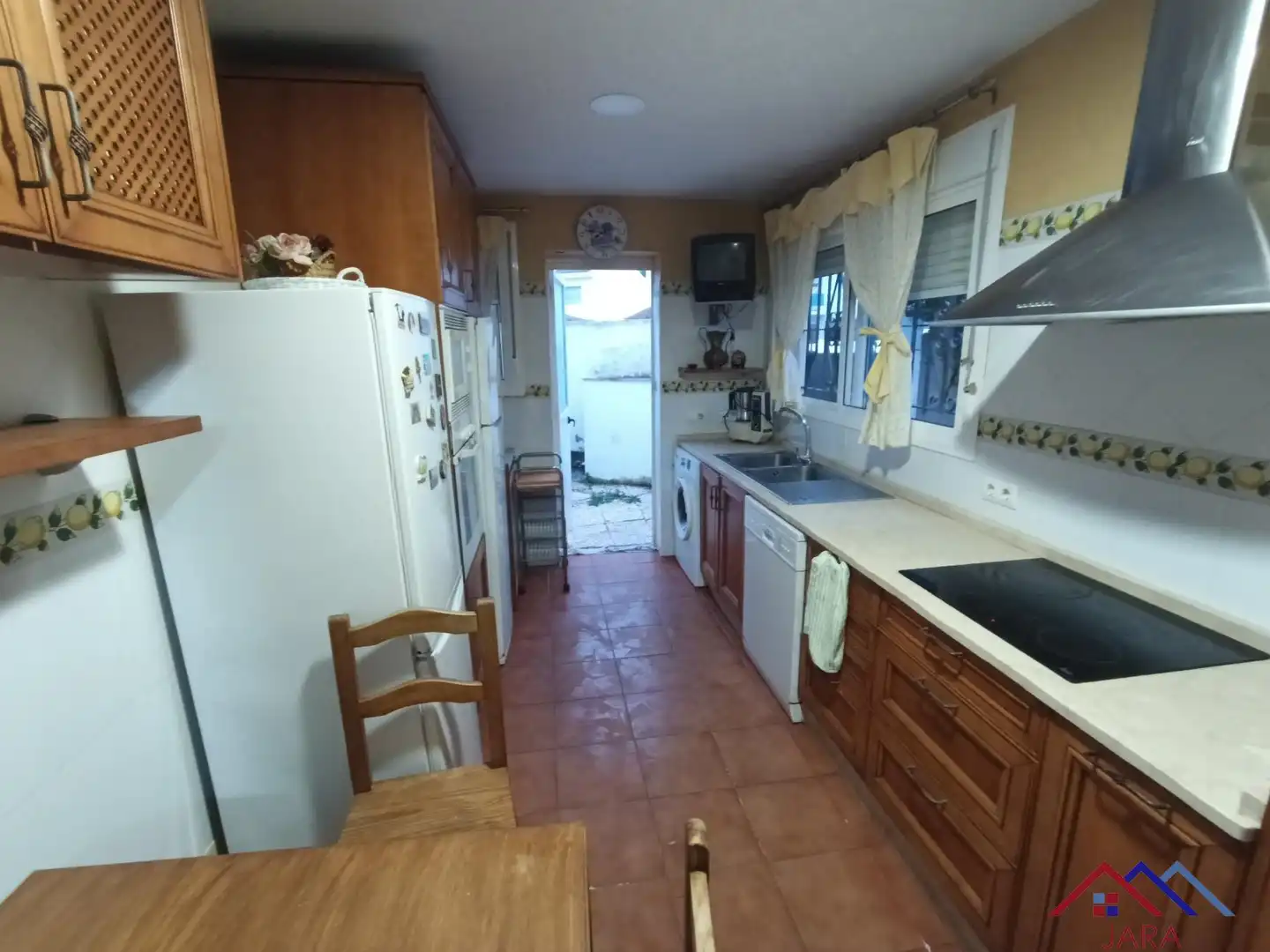 Cuina de Casa o xalet en venda en El Puerto de Santa María amb Traster