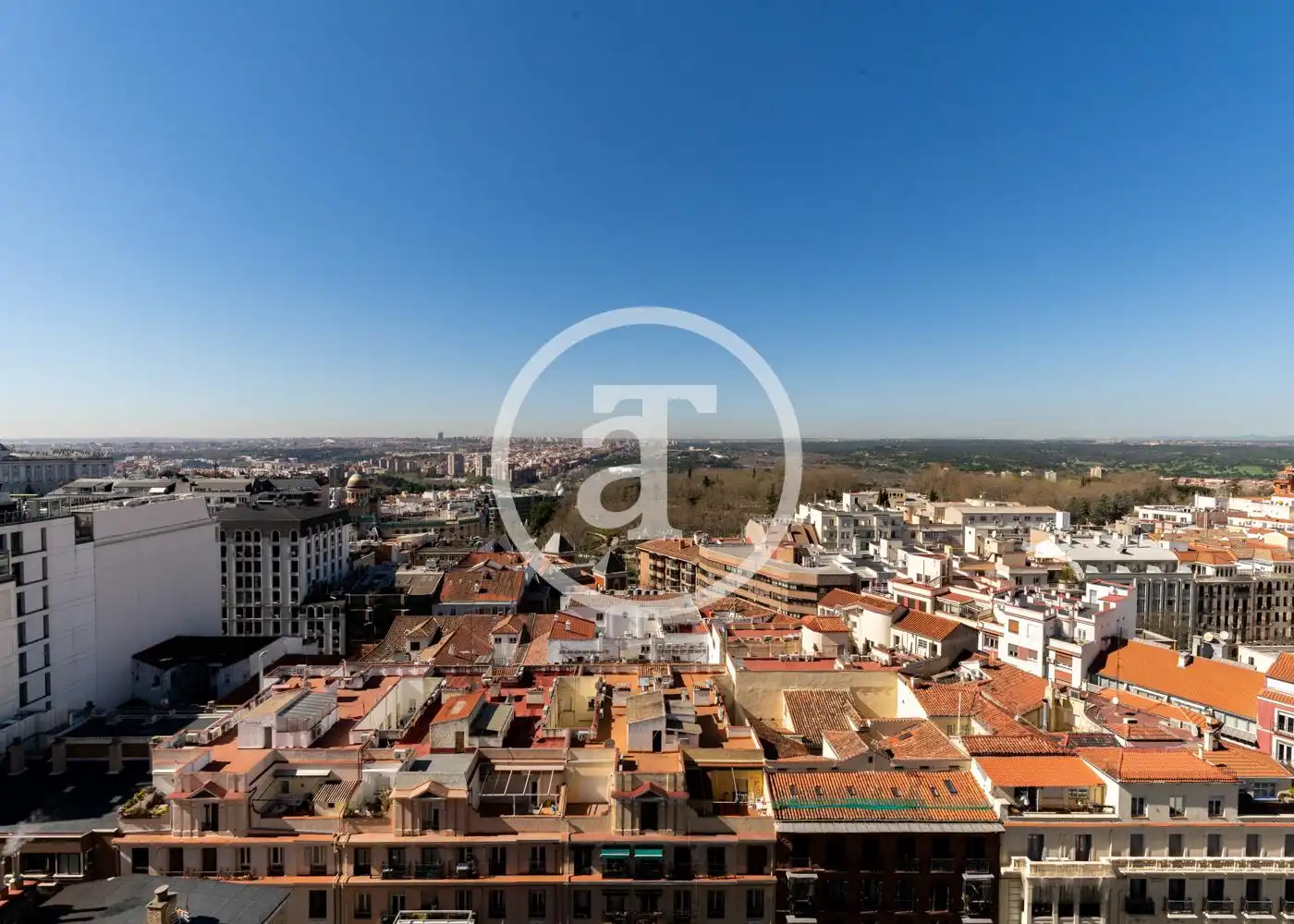 Vista exterior de Pis de lloguer en  Madrid Capital amb Aire condicionat, Calefacció i Moblat