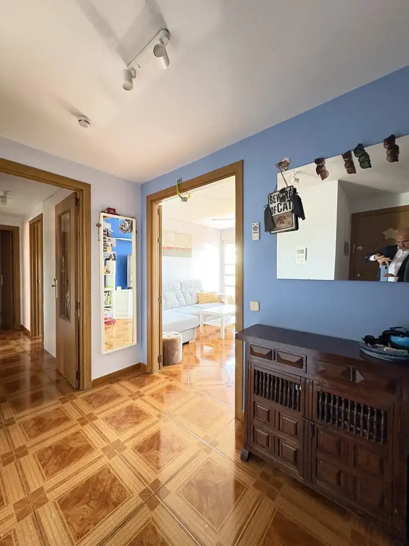 Wohnung zur Miete in Del Consenso, Los Rosales