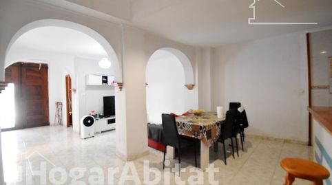 Foto 2 von Haus oder Chalet zum Verkauf in Calle Abadía, Oliva pueblo, Oliva