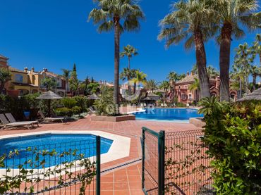 Apartament amb balcó en venda a Nueva Andalucía