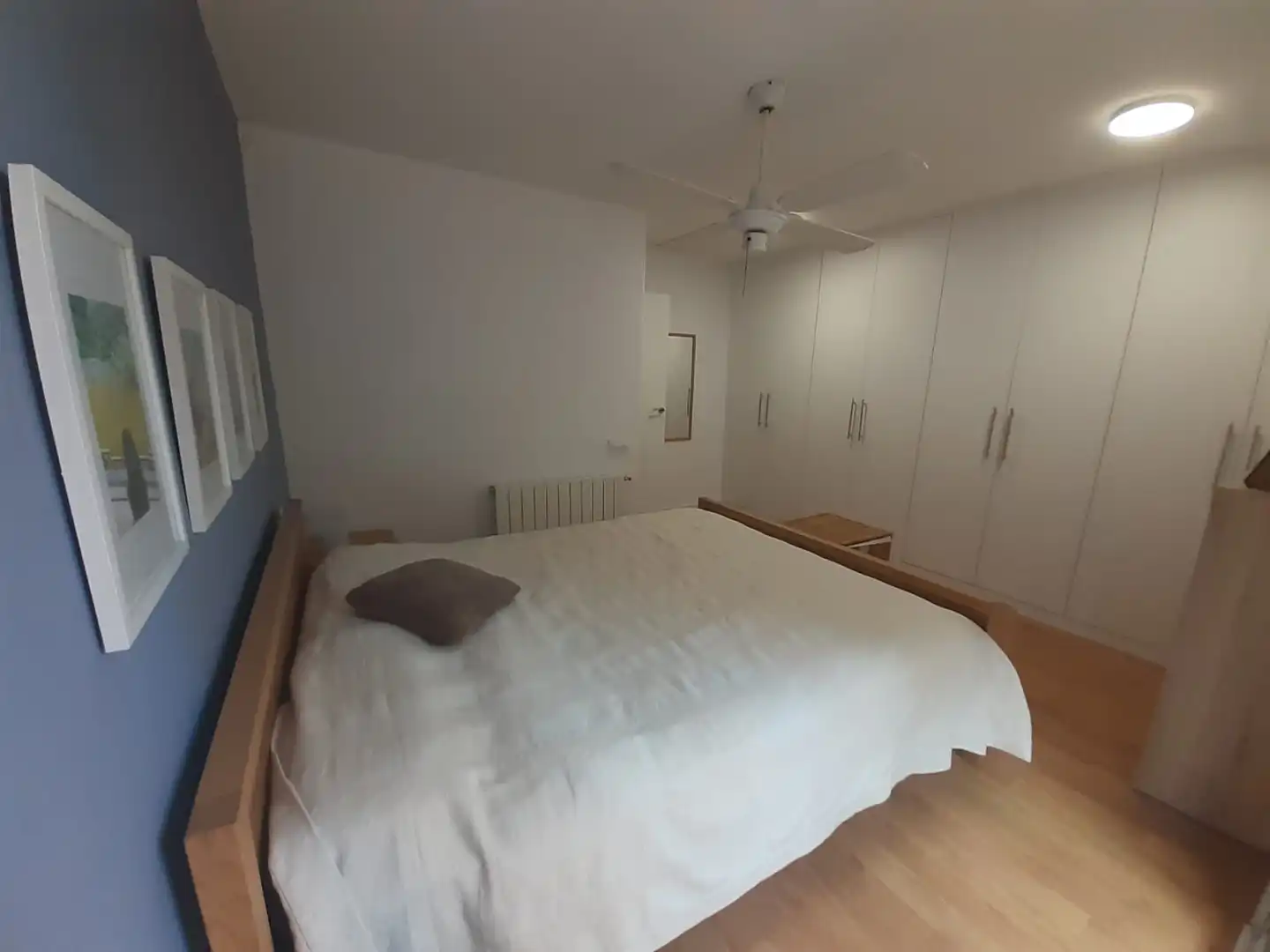Dormitori de Dúplex en venda en Barcelona amb Calefacció, Parquet i Terrassa