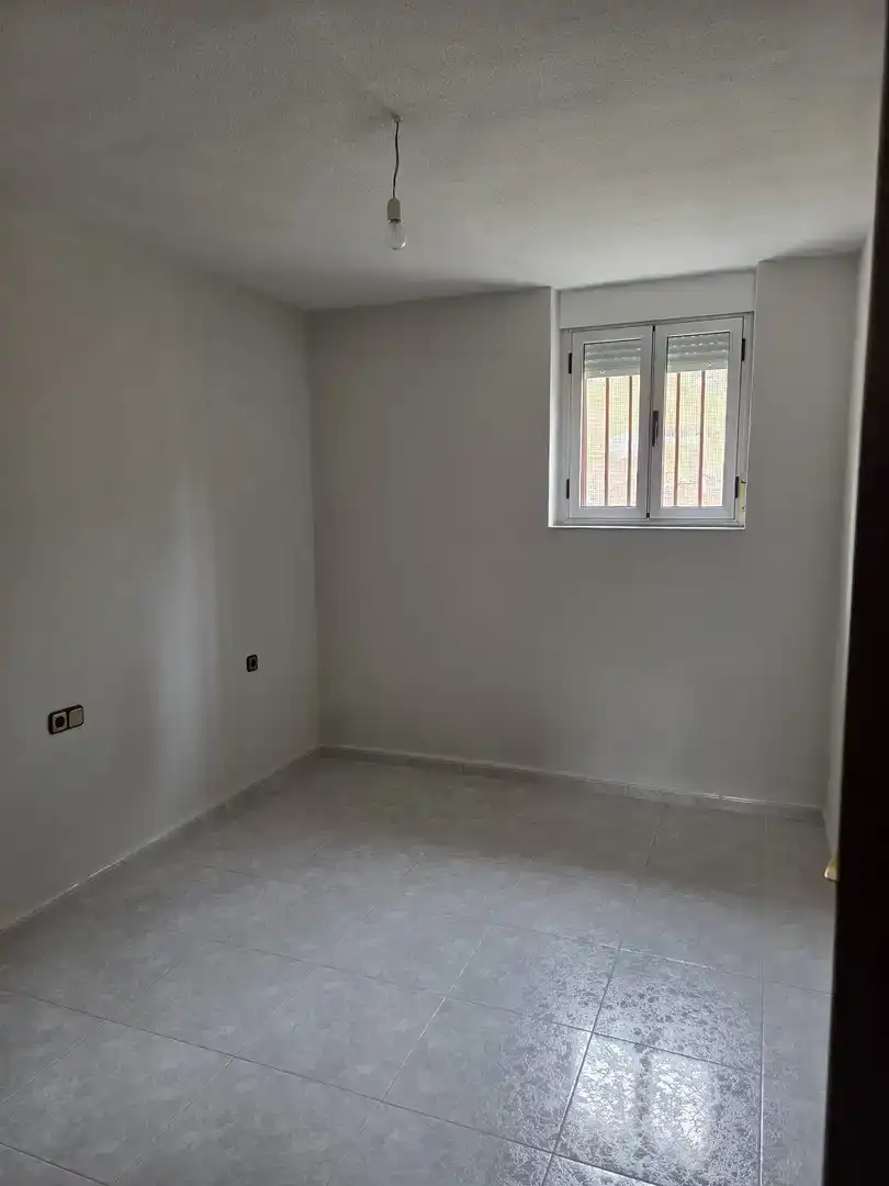 Bedroom of Flat for sale in Sanchotello  with Storage room, Furnished and Balcony