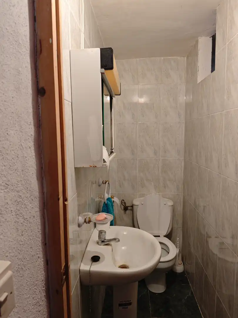 Bany de Casa o xalet en venda en Padules amb Jardí privat, Terrassa i Traster