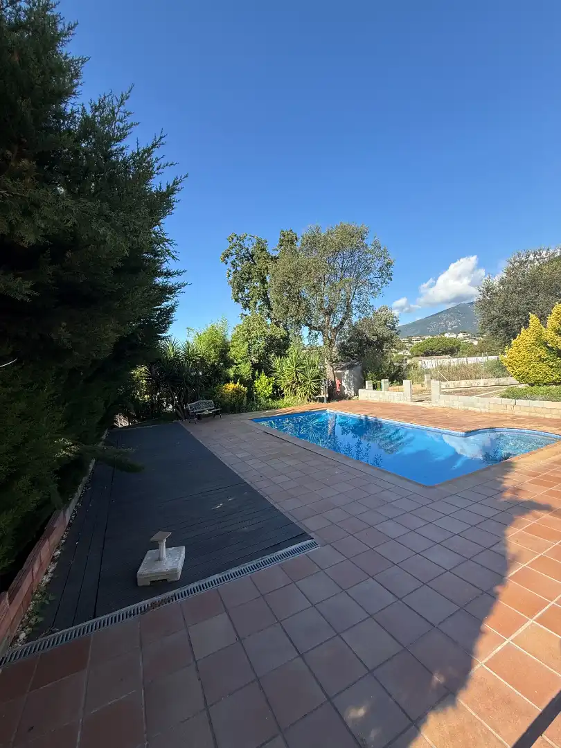 Piscina de Casa o chalet en venta en Riells i Viabrea con Calefacción, Jardín privado y Piscina