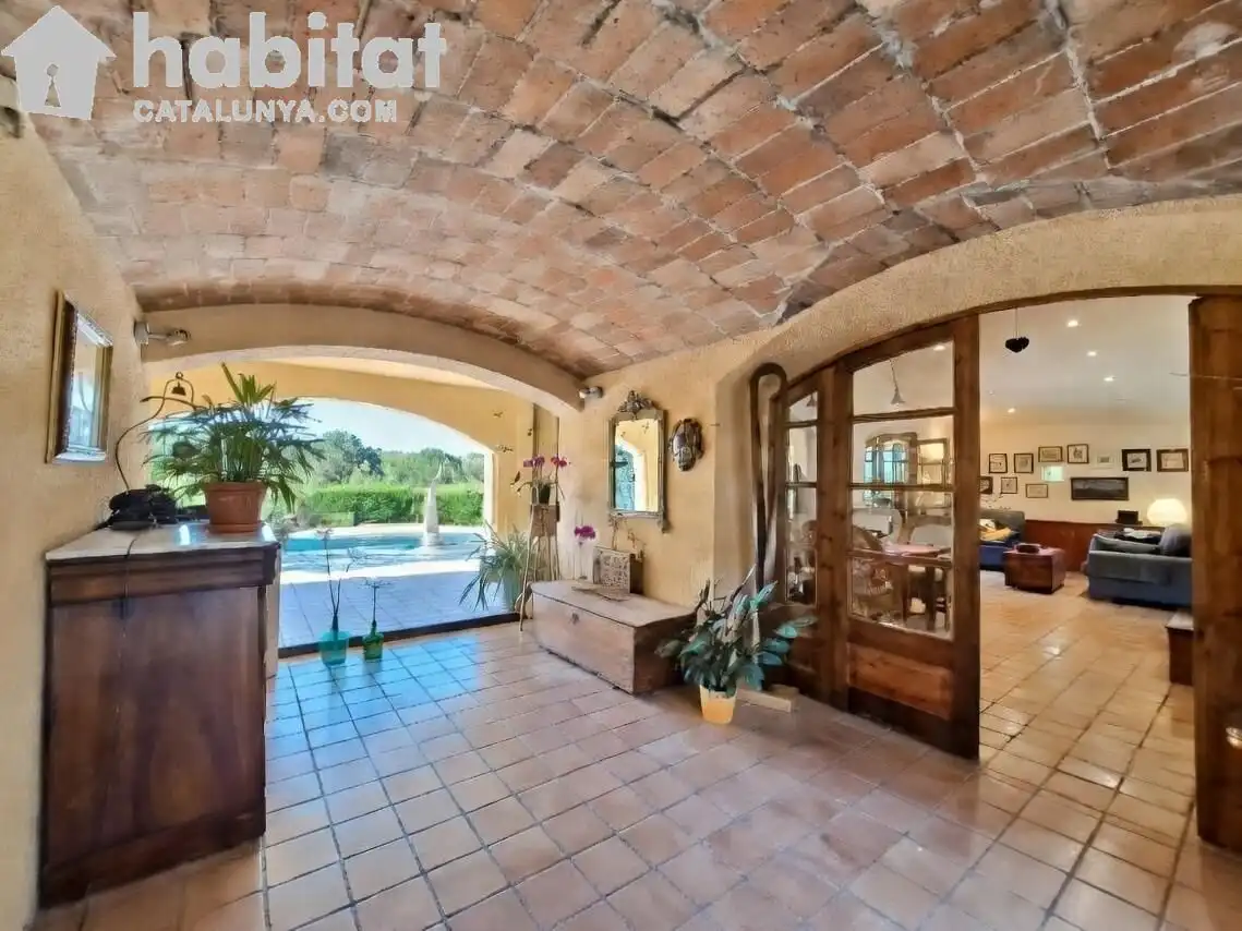 Casa o chalet en venta en Sant Esteve Sesrovires con Aire acondicionado, Calefacción y Jardín privado