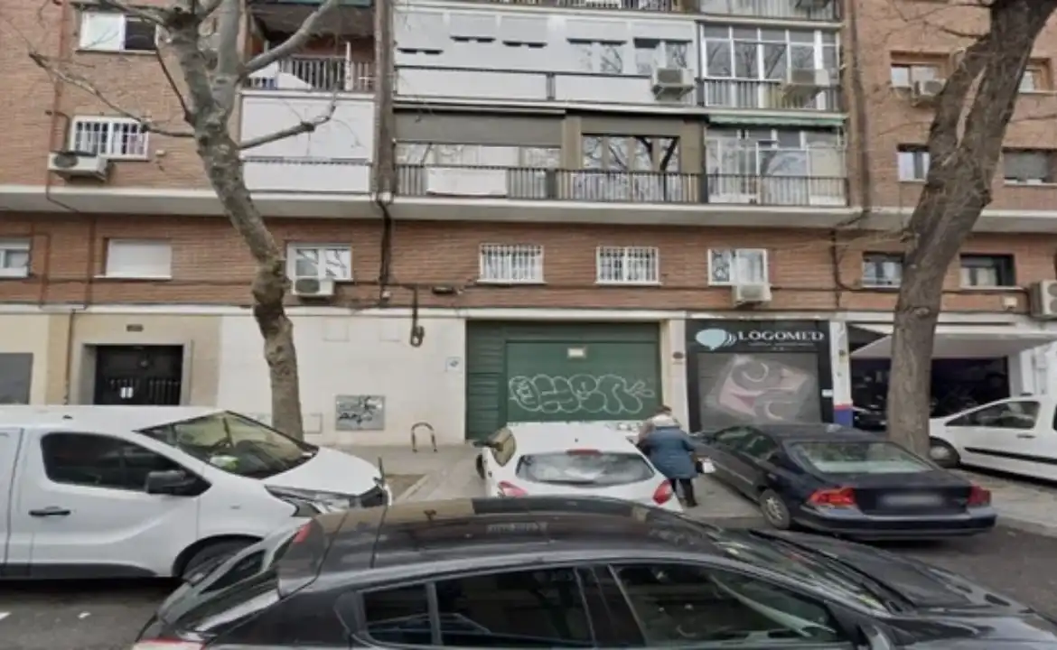 Piso en venta en Almendrales
