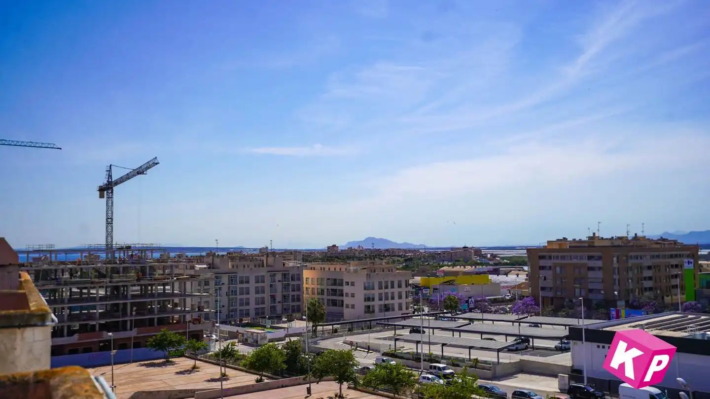 Piso con ascensor en venta en Santander