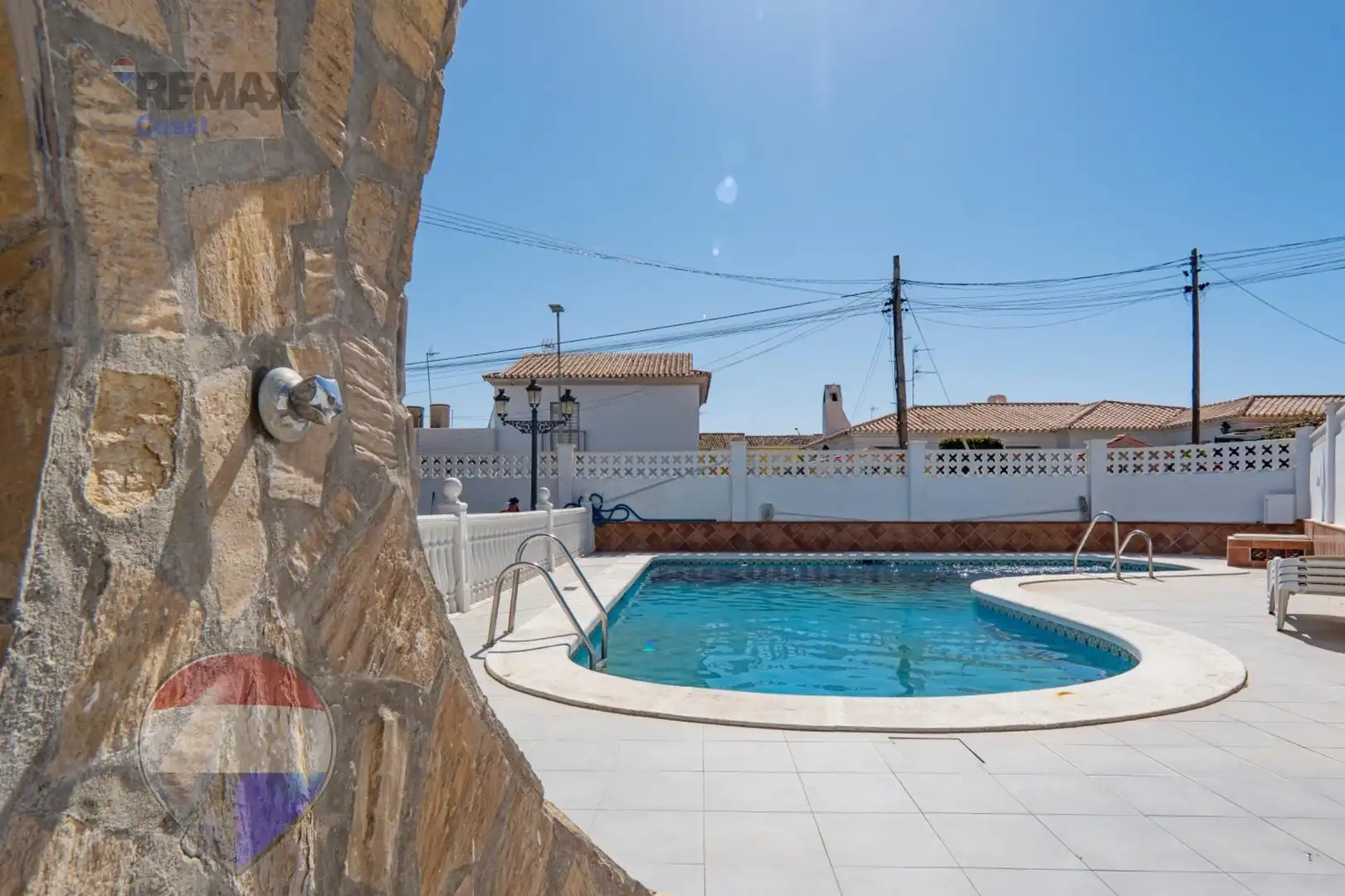 Piscina de Casa o xalet en venda en Rincón de la Victoria amb Aire condicionat, Jardí privat i Piscina