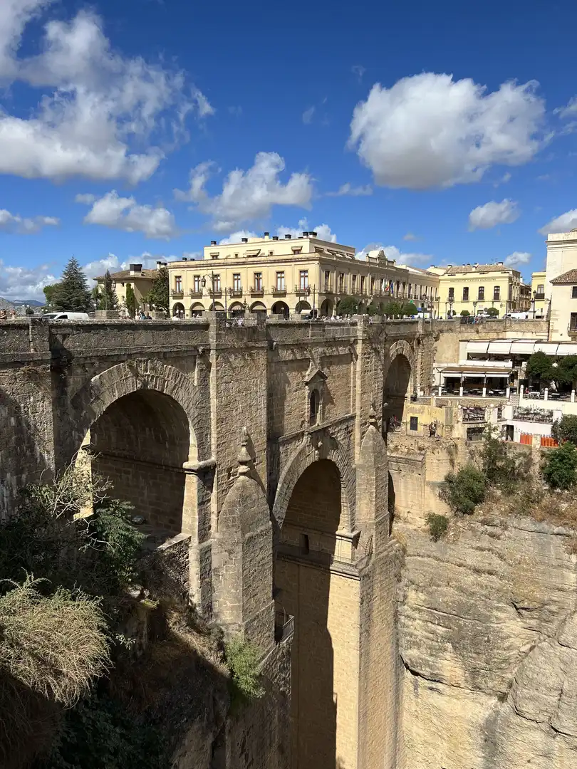 Vista exterior de Pis en venda en Ronda amb Aire condicionat i Terrassa