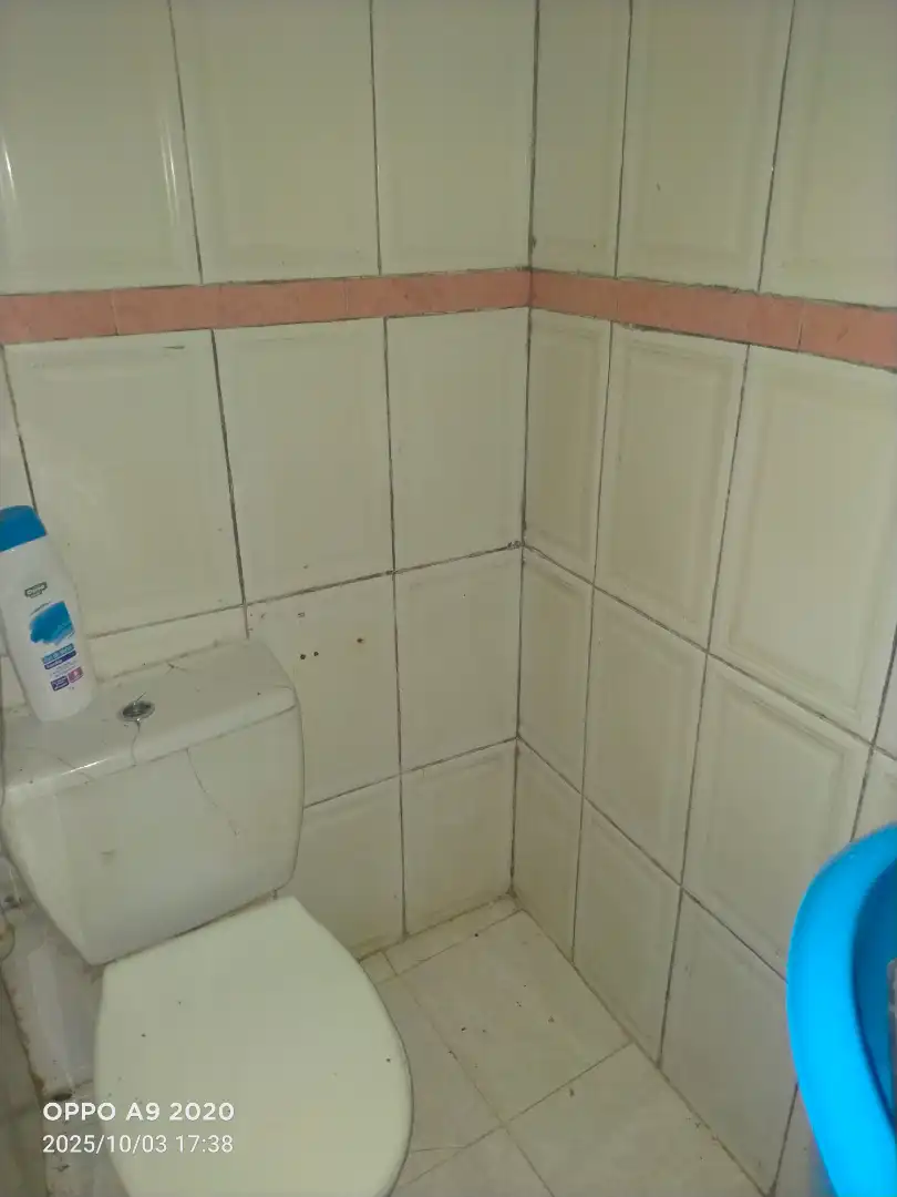 Baño de Local en venta en Santa Cruz de Tenerife con Aire acondicionado y Amueblado
